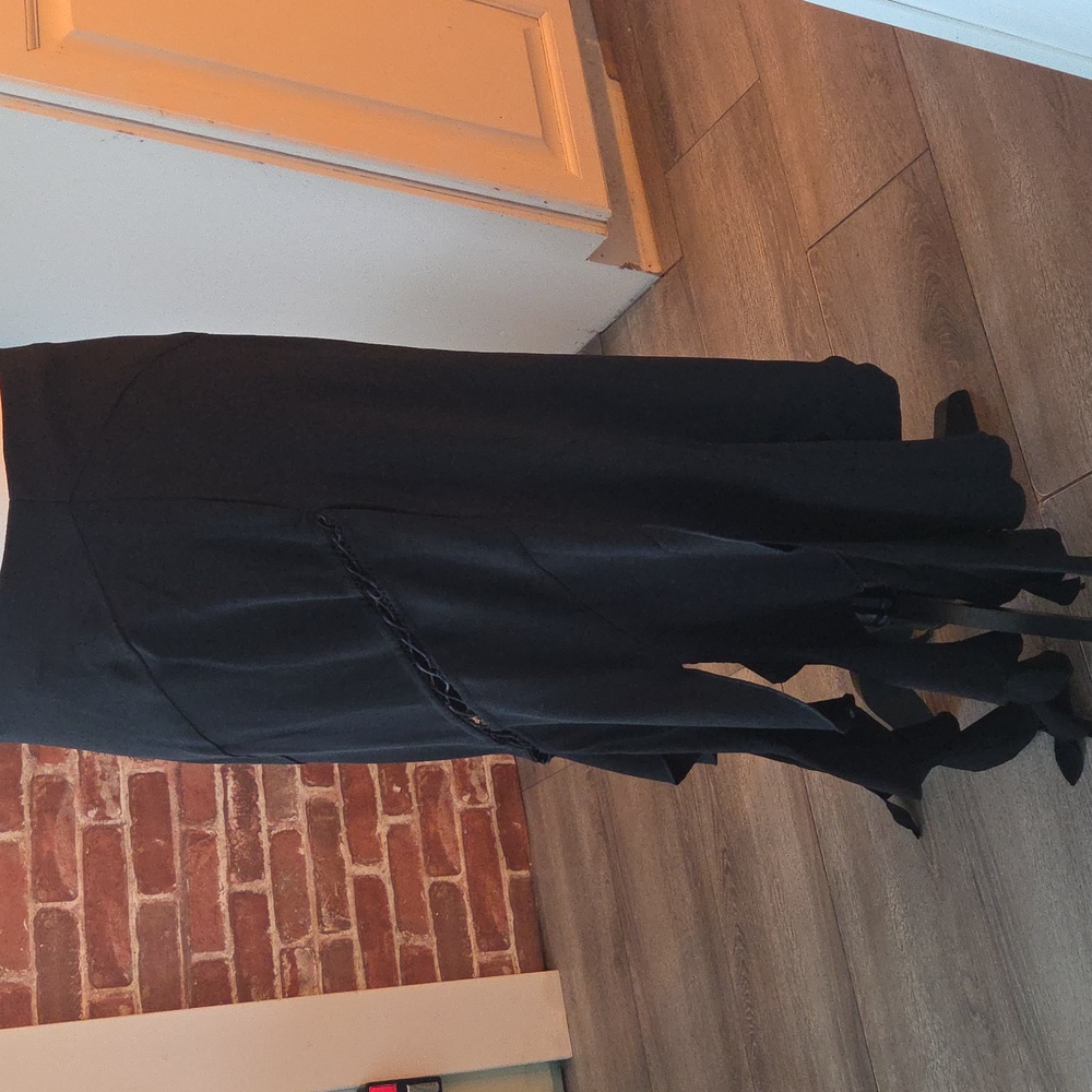 Punk Rave Midi Ruffle Skirt - Picture 3 of 8